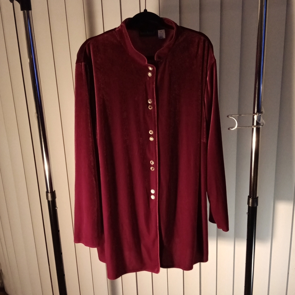 Burgundy Drop Down Blouse w/Button Down Buttons.